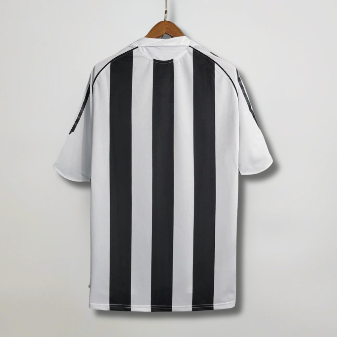 Newcastle Heimtrikot 2004/05