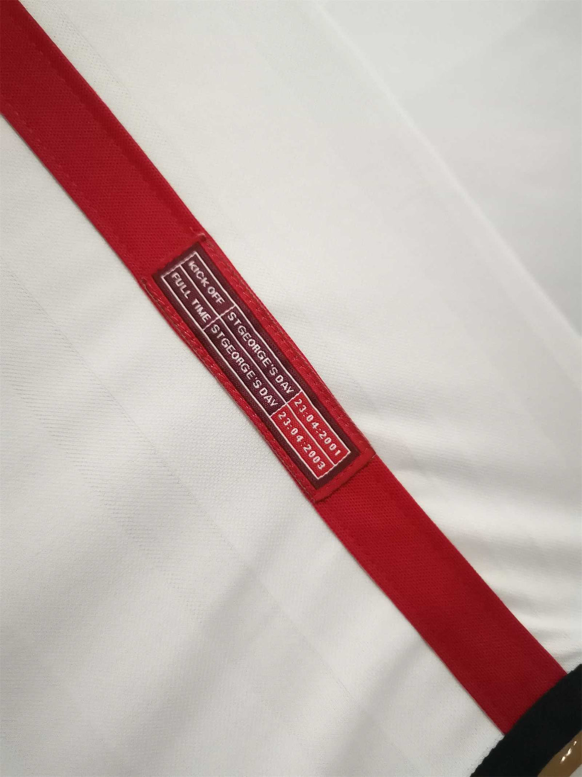 England Heimtrikot 2002